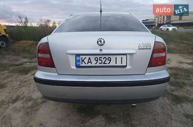 Лифтбек Skoda Octavia 1998 в 