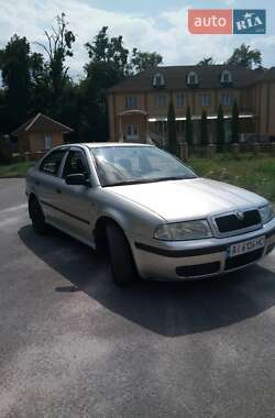 Лифтбек Skoda Octavia 2003 в Киеве