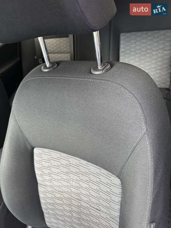 Ліфтбек Skoda Octavia 2011 в Мукачевому фото 4 Ліфтбек Skoda Octavia 2011 в Мукачевому