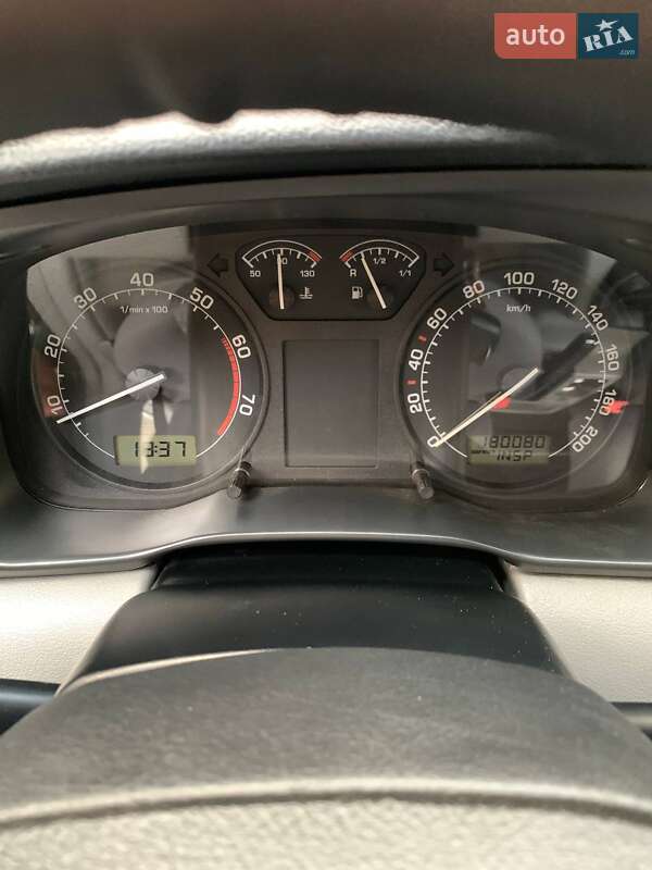 Лифтбек Skoda Octavia 2002 в Ивано-Франковске