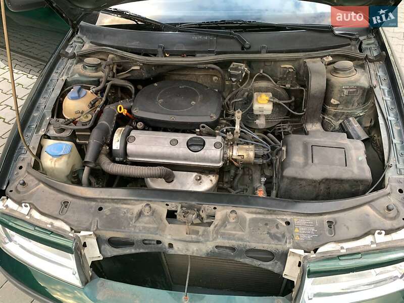 Лифтбек Skoda Octavia 2002 в Ивано-Франковске
