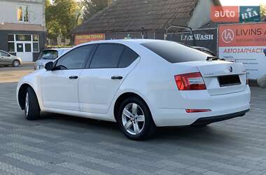 Лифтбек Skoda Octavia 2015 в 