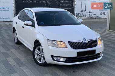 Лифтбек Skoda Octavia 2015 в 