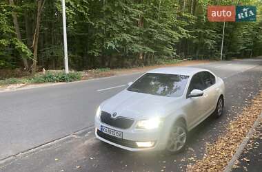 Лифтбек Skoda Octavia 2013 в 