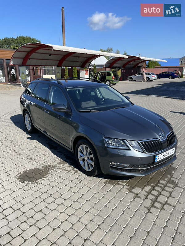Универсал Skoda Octavia 2017 в Надворной