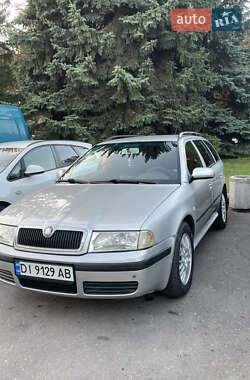 Универсал Skoda Octavia 2004 в Ровно