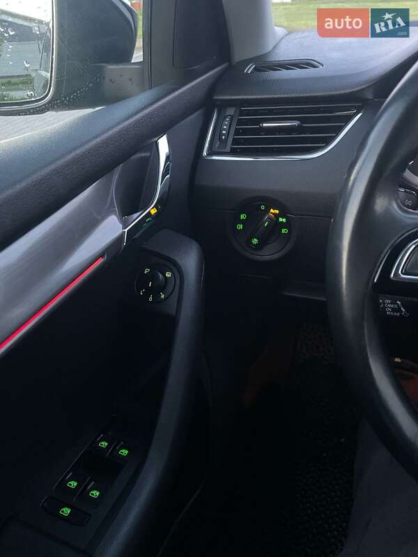 Универсал Skoda Octavia 2019 в Львове