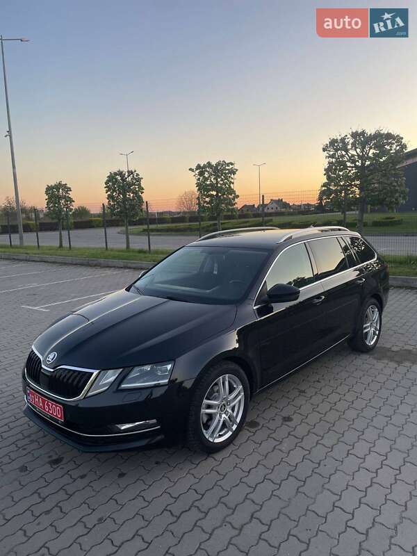 Универсал Skoda Octavia 2019 в Львове