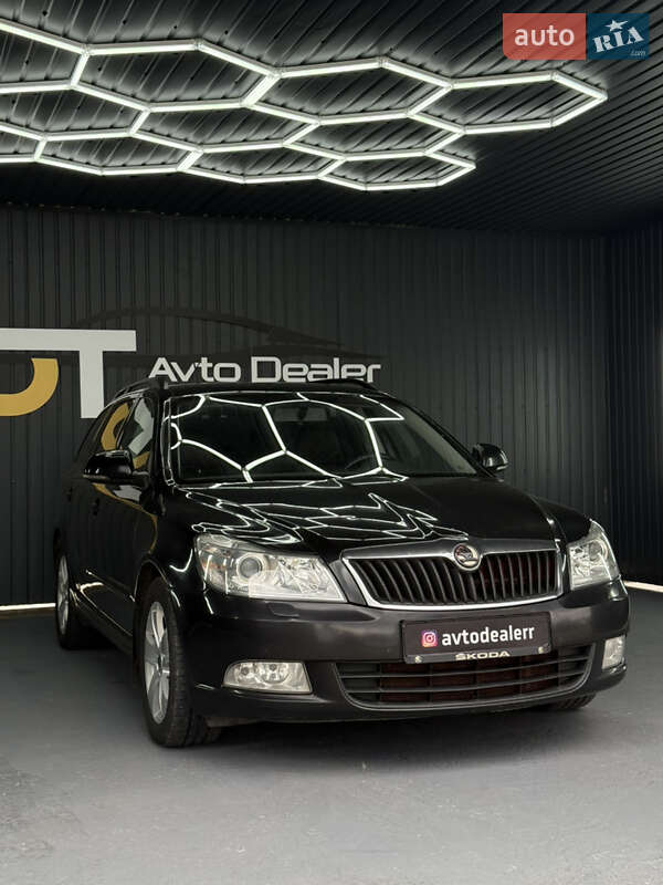 Универсал Skoda Octavia 2011 в 