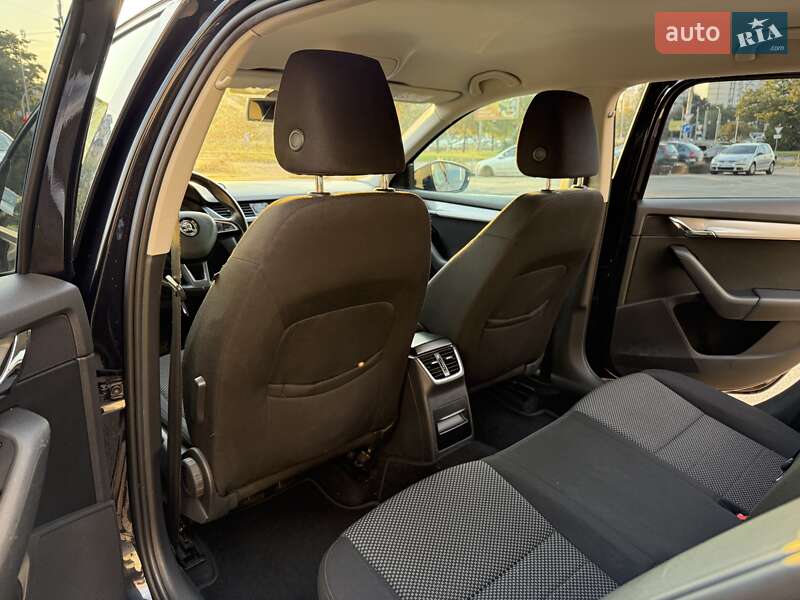 Универсал Skoda Octavia 2016 в Киеве фото 14 Универсал Skoda Octavia 2016 в Киеве