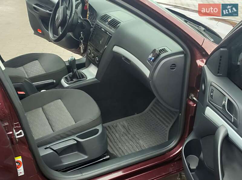 Ліфтбек Skoda Octavia 2010 в Іршаві