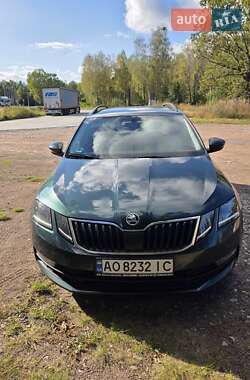 Универсал Skoda Octavia 2018 в Коростене