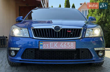 Универсал Skoda Octavia 2010 в 