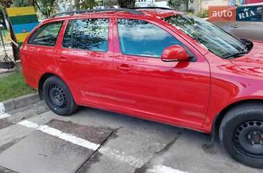 Універсал Skoda Octavia 2010 в Бродах