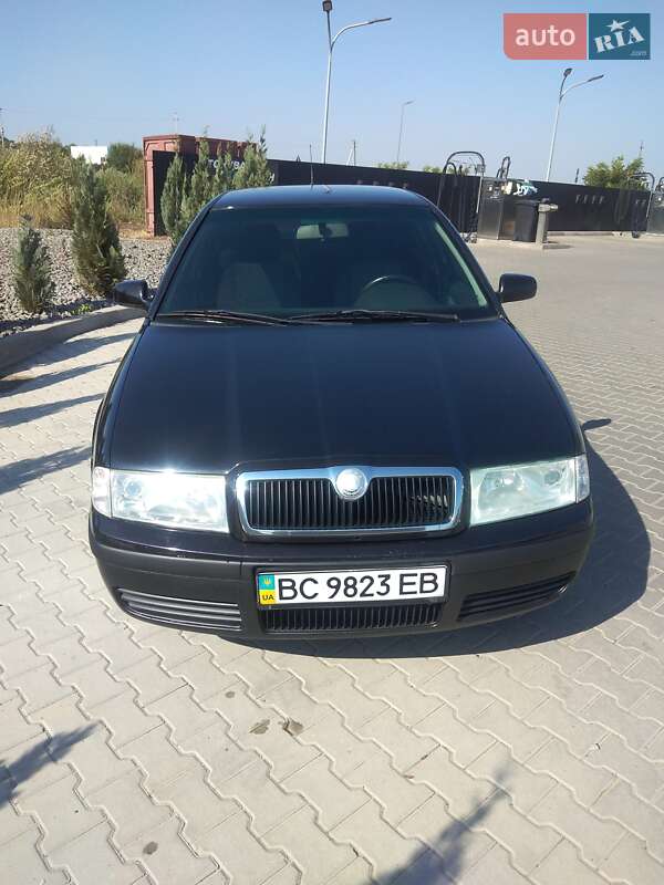 Ліфтбек Skoda Octavia 2005 в Буську