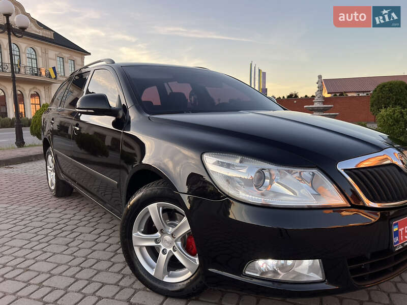Универсал Skoda Octavia 2012 в Мукачево