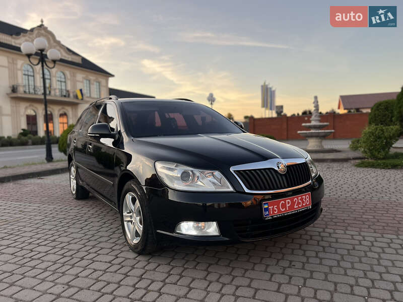 Универсал Skoda Octavia 2012 в Мукачево