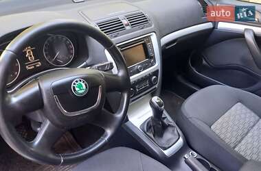 Универсал Skoda Octavia 2011 в 
