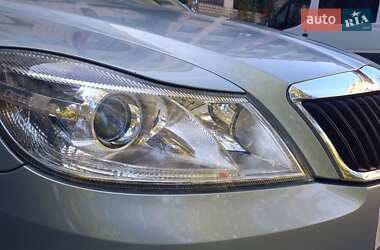 Универсал Skoda Octavia 2011 в 