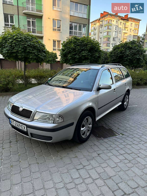 Универсал Skoda Octavia 2004 в Ивано-Франковске