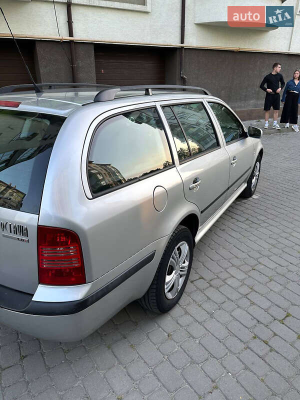 Универсал Skoda Octavia 2004 в Ивано-Франковске