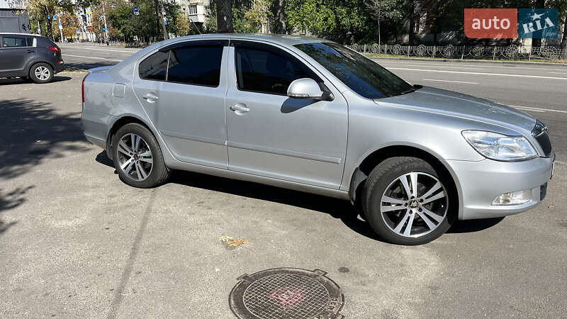 Ліфтбек Skoda Octavia 2011 в Києві