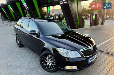 Универсал Skoda Octavia 2009 в 