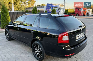 Универсал Skoda Octavia 2009 в 
