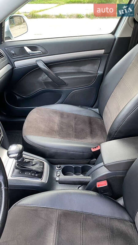 Лифтбек Skoda Octavia 2012 в Нетешине