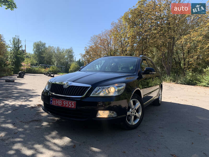 Универсал Skoda Octavia 2009 в Луцке