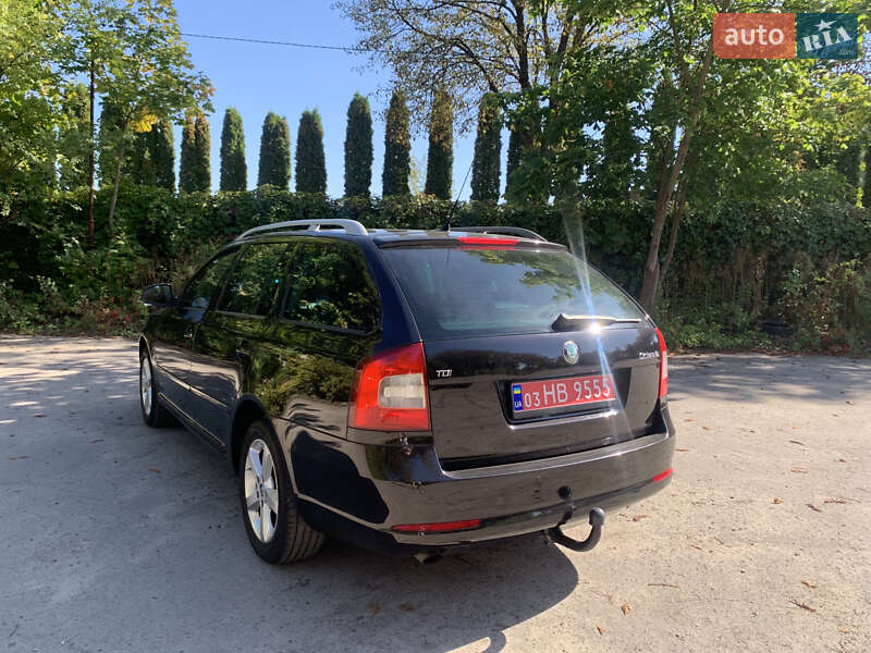 Универсал Skoda Octavia 2009 в Луцке