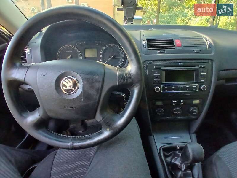Лифтбек Skoda Octavia 2005 в Шепетовке