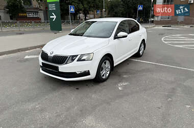Лифтбек Skoda Octavia 2018 в 