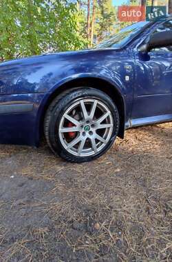 Универсал Skoda Octavia 2003 в 