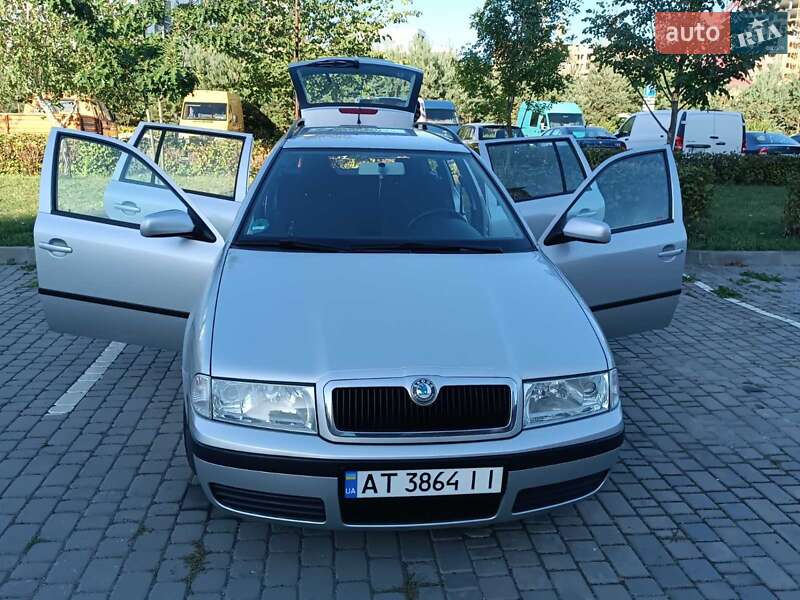 Универсал Skoda Octavia 2003 в Ивано-Франковске