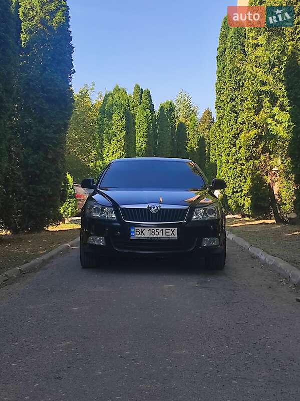 Лифтбек Skoda Octavia 2012 в 
