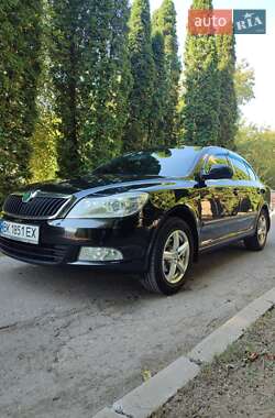 Лифтбек Skoda Octavia 2012 в 