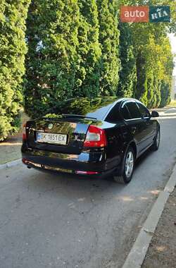 Лифтбек Skoda Octavia 2012 в 