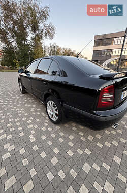Лифтбек Skoda Octavia 2008 в 