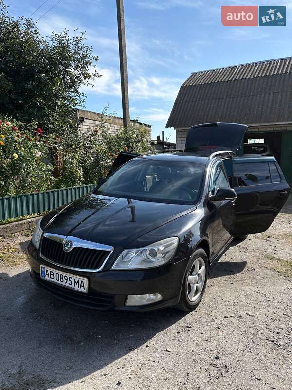 Универсал Skoda Octavia 2011 в Виннице