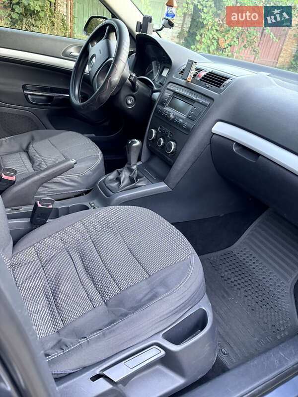 Ліфтбек Skoda Octavia 2006 в Глобиному