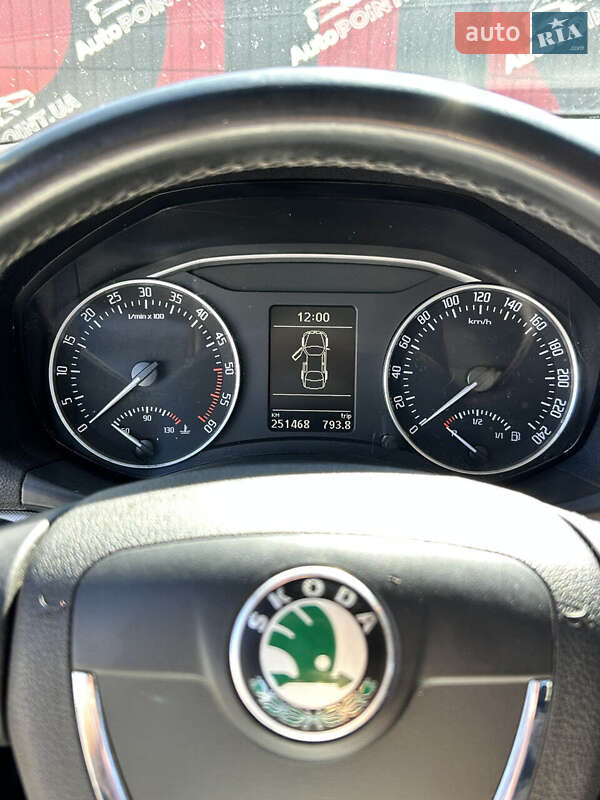 Универсал Skoda Octavia 2010 в Сумах