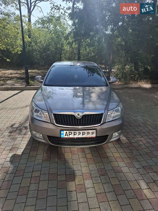 Ліфтбек Skoda Octavia 2010 в Запоріжжі