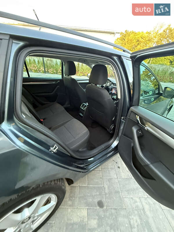Универсал Skoda Octavia 2019 в Луцке