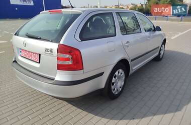 Универсал Skoda Octavia 2008 в 