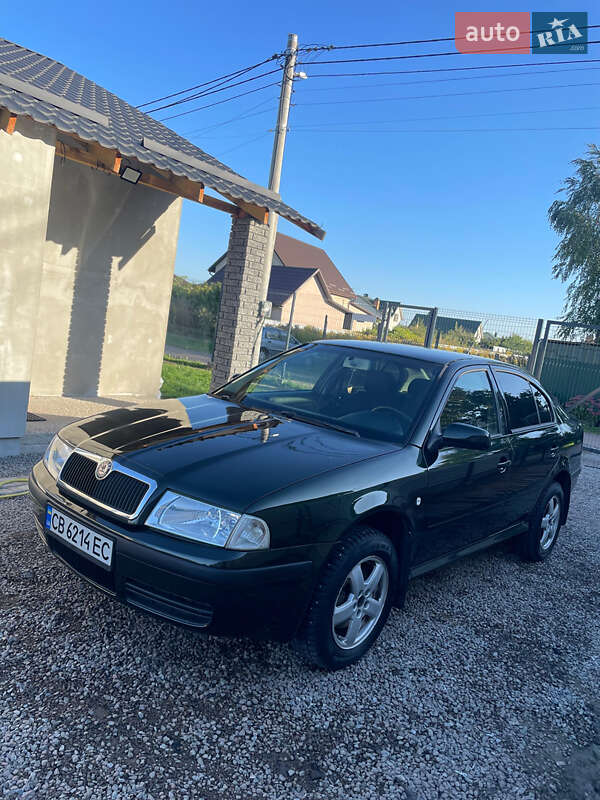 Лифтбек Skoda Octavia 2003 в Борисполе