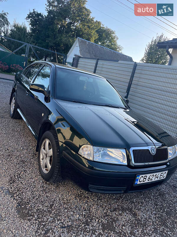 Лифтбек Skoda Octavia 2003 в Борисполе