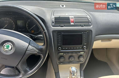 Лифтбек Skoda Octavia 2006 в Днепре