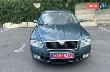 Лифтбек Skoda Octavia 2006 в 