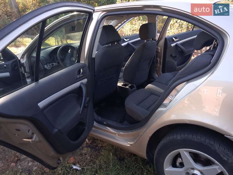 Лифтбек Skoda Octavia 2005 в Нежине